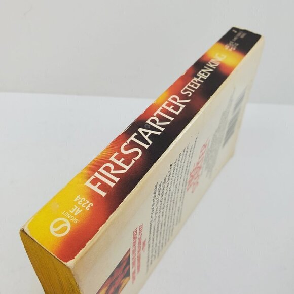 Firestarter Stephen King Movie Tie-In Signet 1981 Book Drew Barrymore Cover - Picture 5 of 11